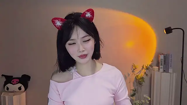 Pinkgirl520 online show from 05/05/26, 11:57