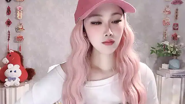 Pinkgirl520 online show from 03/29/26, 02:35