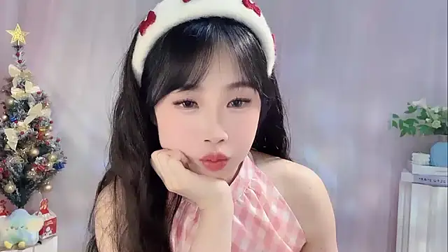 Pinkgirl520 online show from 12/20/25, 09:01