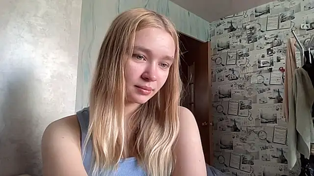 Snapshot of Leifuture chatting on 06/20/26, 07:35 Leifuture online show from 06/20/26, 07:35