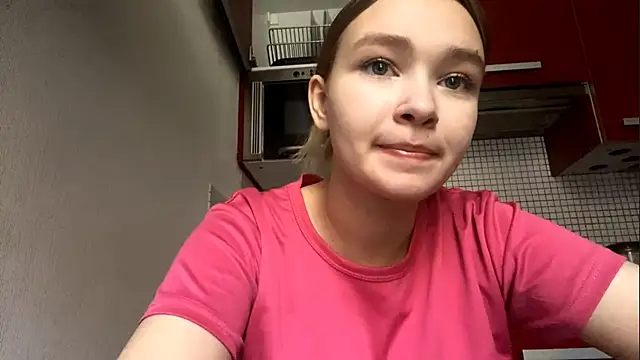 Snapshot of Leifuture chatting on 02/13/26, 07:08 Leifuture online show from 02/13/26, 07:08