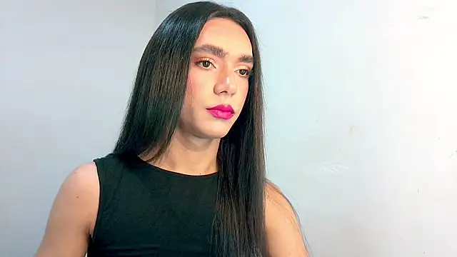 Sthefanyx2 online show from 04/15/26, 01:00