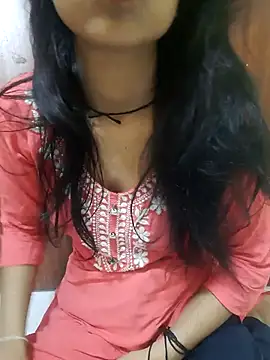 Snapshot of sexy_shital chatting on 07/16/26, 02:52 sexy shital online show from 07/16/26, 02:52
