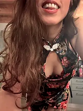 YourSlutQueen online show from 12/16/25, 04:55