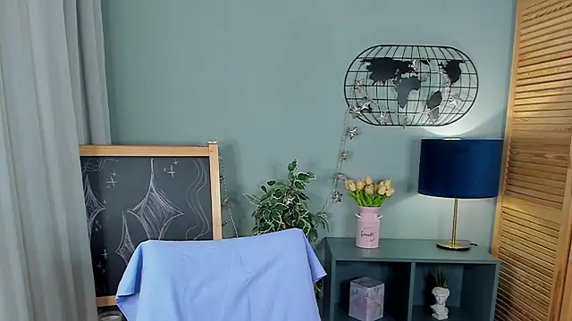 katymeaw online show from 04/09/26, 01:29