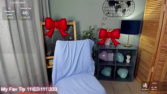 katymeaw online show from 02/18/26, 01:25