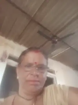 Snapshot of Pinki_rajak chatting on 07/07/26, 03:20 Pinki rajak online show from 07/07/26, 03:20