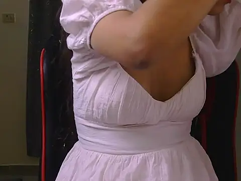 Shy nivi online show from 02/09/26, 08:34