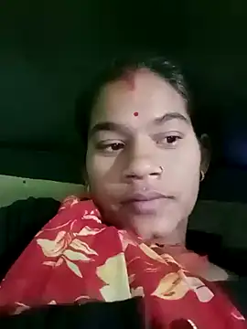 Snapshot of swartilodhi123 chatting on 12/20/25, 03:26 swartilodhi123 online show from 12/20/25, 03:26