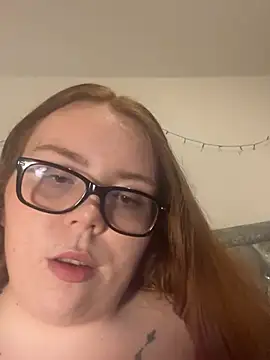 Snapshot of AnnieAinsx chatting on 03/05/26, 10:37 AnnieAinsx online show from 03/05/26, 10:37