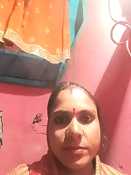 Snapshot of NENSH34 chatting on 12/14/25, 01:28 NENSH34 online show from 12/14/25, 01:28