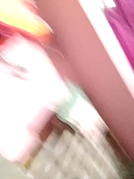 Snapshot of riyankabiswas201 chatting on 12/15/25, 06:08 riyankabiswas201 online show from 12/15/25, 06:08