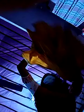 Snapshot of riyankabiswas201 chatting on 12/17/25, 05:56 riyankabiswas201 online show from 12/17/25, 05:56