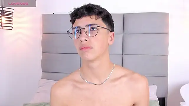 JoshClaarktt online show from 03/03/26, 03:57