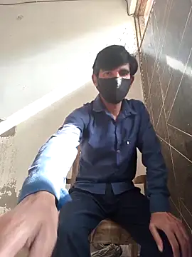 Niteenku online show from 04/15/26, 03:01