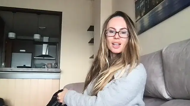 LeMilf online show from 01/09/26, 09:16