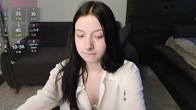 AlicePowells online show from 05/11/26, 07:10