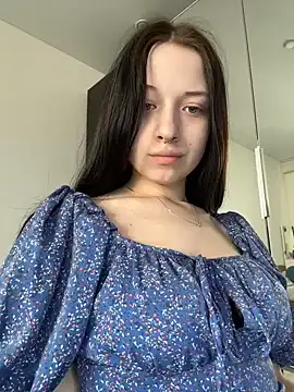 AlicePowells online show from 06/01/26, 11:10