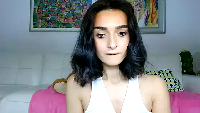 Maya4StripMind online show from 12/13/25, 09:32