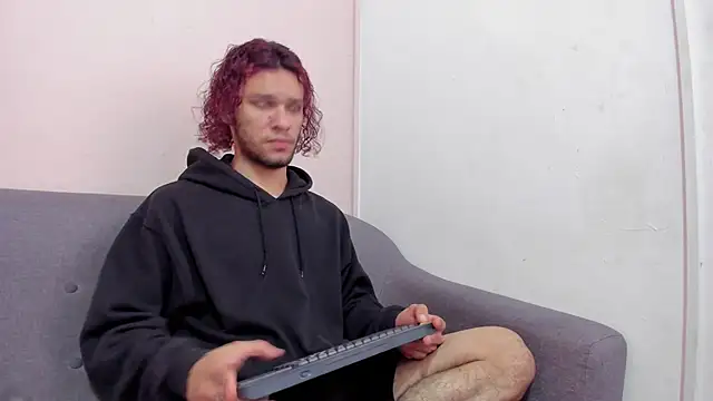 TAYSON SCOTT online show from 02/17/26, 01:08