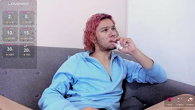 TAYSON SCOTT online show from 02/09/26, 01:20