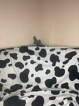 Snapshot of FOXXX_BABY chatting on 02/22/26, 08:39 FOXXX BABY online show from 02/22/26, 08:39