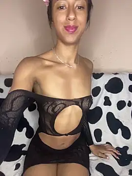 Snapshot of FOXXX_BABY chatting on 02/20/26, 07:10 FOXXX BABY online show from 02/20/26, 07:10