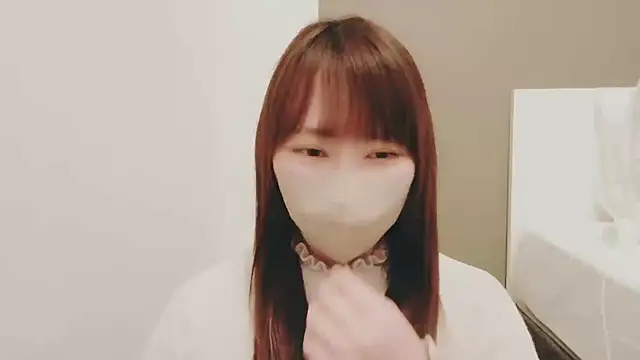 yuyuchan   online show from 01/10/26, 12:11