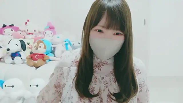 yuyuchan   online show from 04/04/26, 10:00