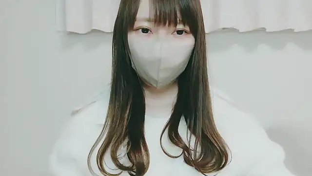 yuyuchan   online show from 12/18/25, 10:19