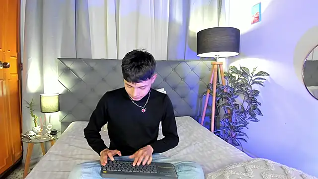 Andy Belier23 online show from 04/04/26, 11:22