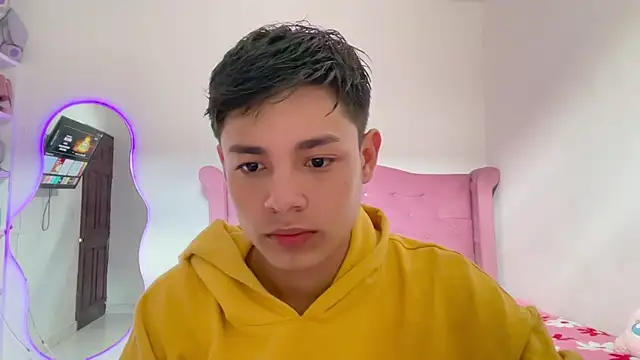 Andy Belier23 online show from 04/21/26, 03:29