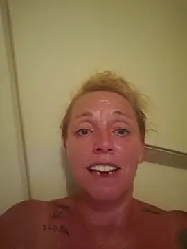 gailbee12 online show from 08/07/26, 01:55