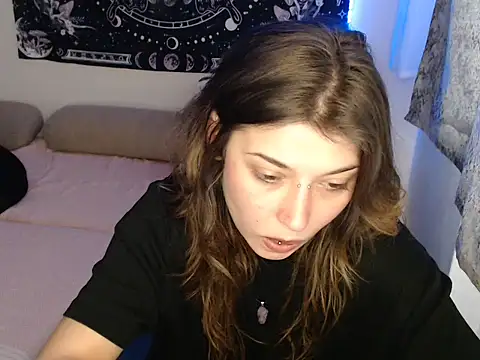 AlienforTwenty online show from 01/13/26, 11:36