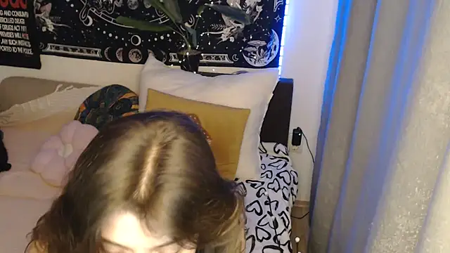 AlienforTwenty online show from 04/03/26, 02:34