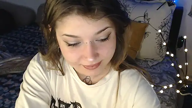 AlienforTwenty online show from 03/11/26, 11:43