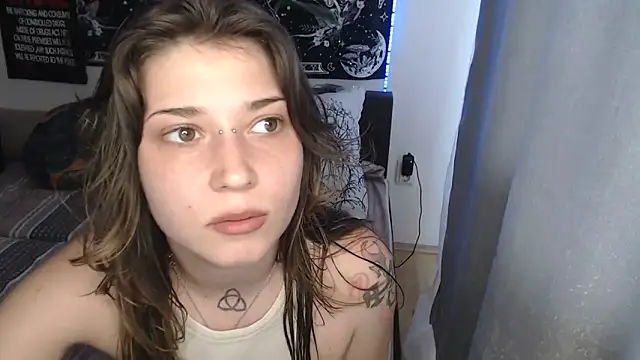 AlienforTwenty online show from 04/05/26, 12:12