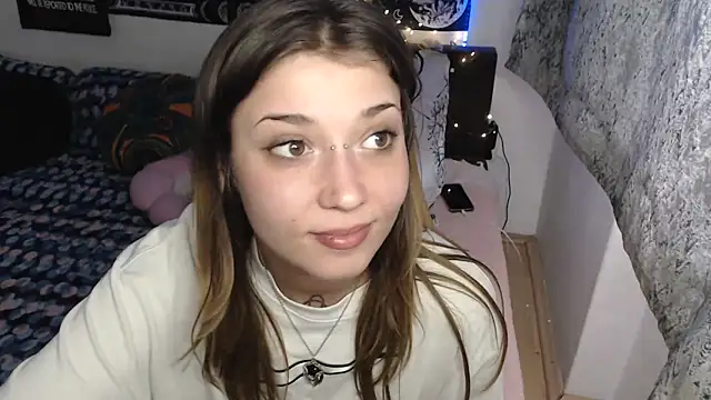 AlienforTwenty online show from 03/28/26, 11:33