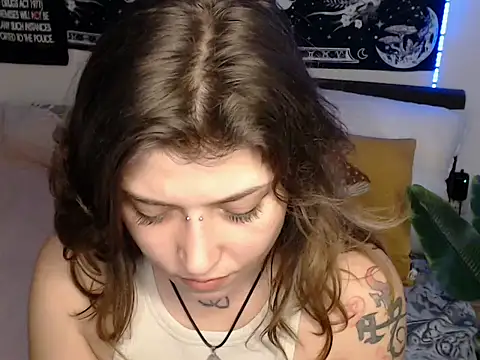 AlienforTwenty online show from 02/17/26, 11:51