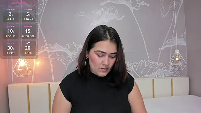 Snapshot of beautifulgirl4u_ chatting on 05/30/26, 11:32 beautifulgirl4u online show from 05/30/26, 11:32