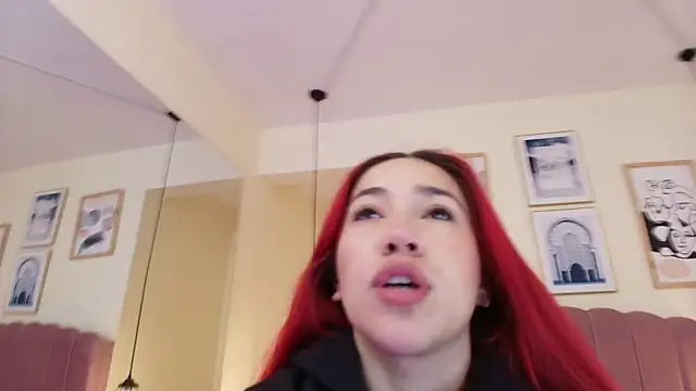 Celestee15  online show from 04/10/26, 11:17