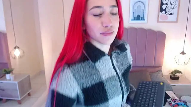 Snapshot of Celestee15_ chatting on 12/18/25, 11:25 Celestee15 online show from 12/18/25, 11:25