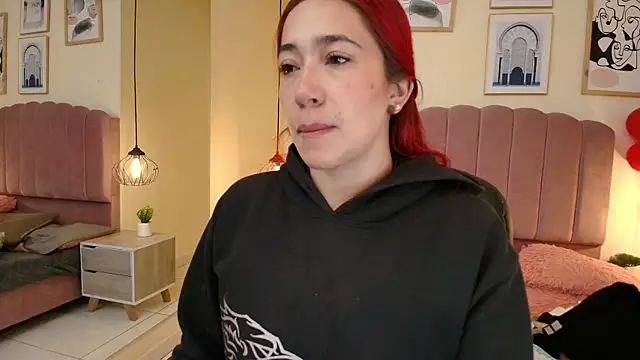 Celestee15  online show from 04/01/26, 11:11