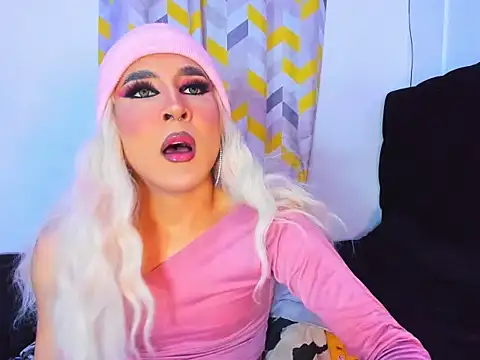 georgiina giio online show from 03/12/26, 07:45