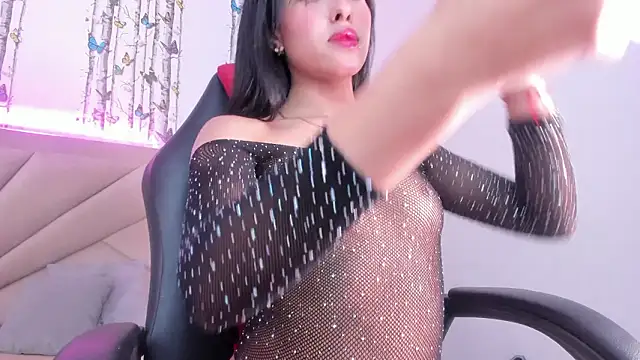 valeria dark  online show from 03/26/26, 08:40