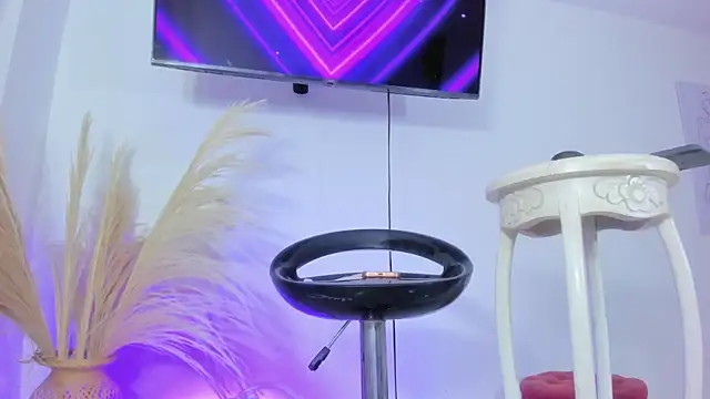 Camila saaenz online show from 04/10/26, 10:00