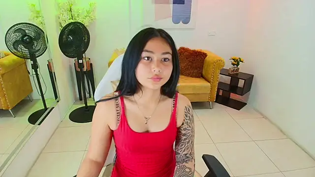 Carolina cherry online show from 04/08/26, 12:39