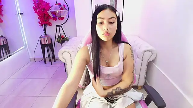 Carolina cherry online show from 02/23/26, 12:28