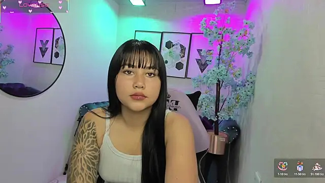 Snapshot of Carolina_cherry chatting on 06/26/26, 12:44 Carolina cherry online show from 06/26/26, 12:44