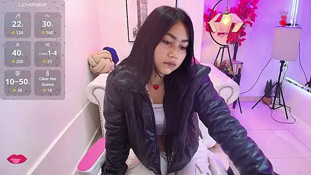 Carolina cherry online show from 02/02/26, 12:48